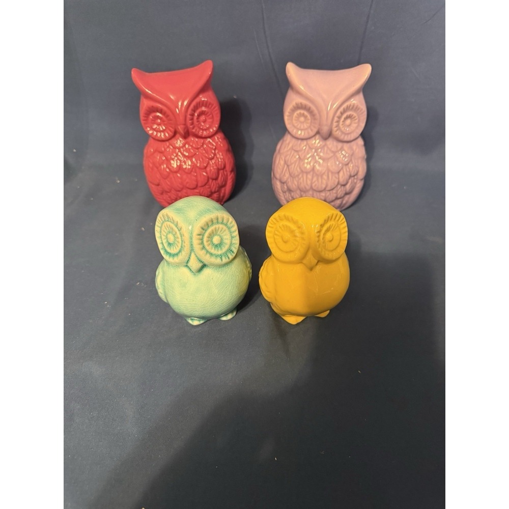 Vtg Lot Of 4 Mid Century Style Glossy Ceramic Owl Figurines 2 Medium 2 Small